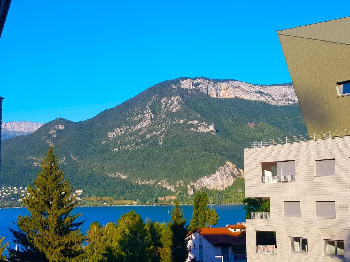 Corniche Joli T2 A 300 M Du Lac Avec Parking Prive Annecy Exterior foto